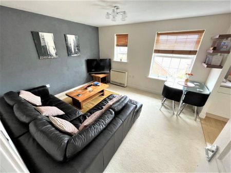 Poplar Close, Bexhill-on-Sea, East Sussex - Photo 3