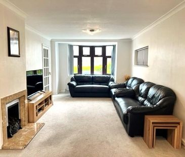5 bedroom detached house to rent - Photo 3