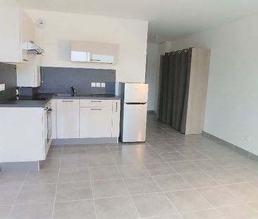 Location Appartement 1 pièce 27m² - Photo 6