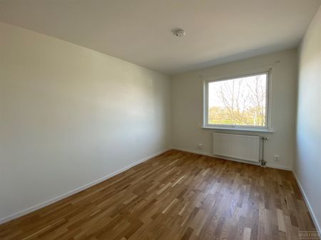 Hjelmarsrörsgatan 34 - Photo 2