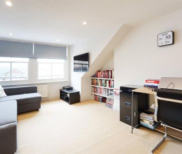 5 bedroom semi-detached house to rent - Photo 2