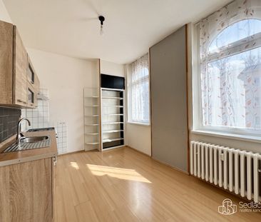 Pronájem bytu 3+1 104 m² - Photo 1