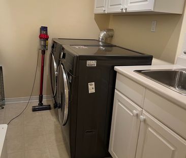 For Lease - 3408 Water Lily Court, Mississauga, Ontario - Photo 3