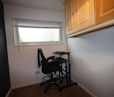 Keensacre, Iver, SL0 - Photo 5