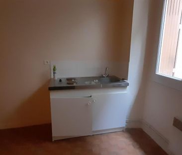 Location Appartement 1 pièce 15m² VILLENEUVE SUR LOT 47300 - Photo 3