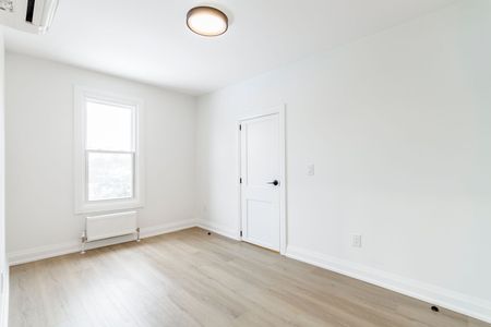 For Lease - 180 Queens Drive Unit# 3rd Floor, Toronto, Ontario - Photo 4
