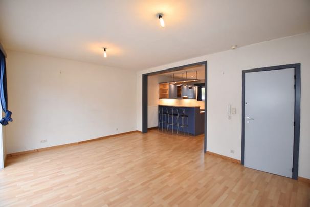 Appartement te huur - Photo 1