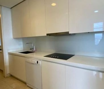 Fully Furnished The Troika Condo @ KLCC for Rent - Photo 6