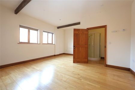 Monksbury Court Barns, Ledbury, Herefordshire, HR8 2TU - Photo 2
