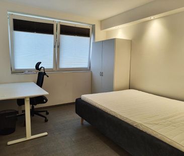 modernisierte 2-Zimmer Wohnung möbliert in Bonn-Duisdorf ab 15.1. - Photo 2