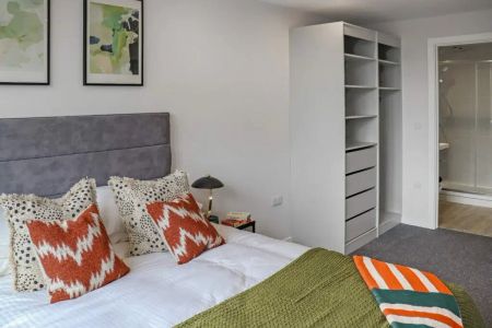 2 bedroom apartment to rent - Photo 5