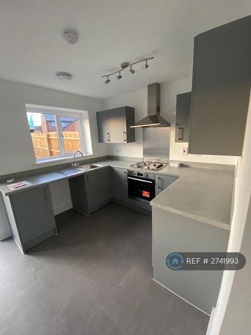 2 bedroom terraced house to rent - Photo 4