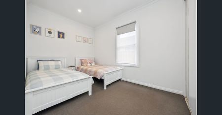 Prime Quarry Hill - Fully Furnished with option of vacant - Photo 3