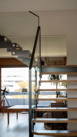 Exceptional Duplex Apartment in Attic (5 rooms) - Photo 5