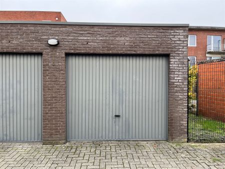 Prachtig gemeubeld 2-slaapkamer appartement in hartje Ekeren - Photo 2