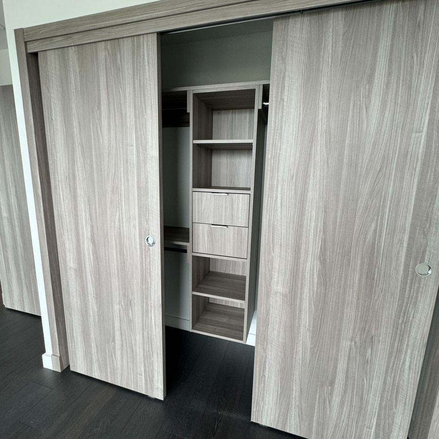 For Lease - 25 Mcmahon Drive Unit# 710, Toronto, Ontario - Photo 1