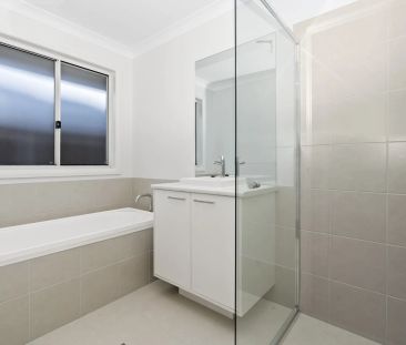 Beautiful 4 bedroom home - Photo 5