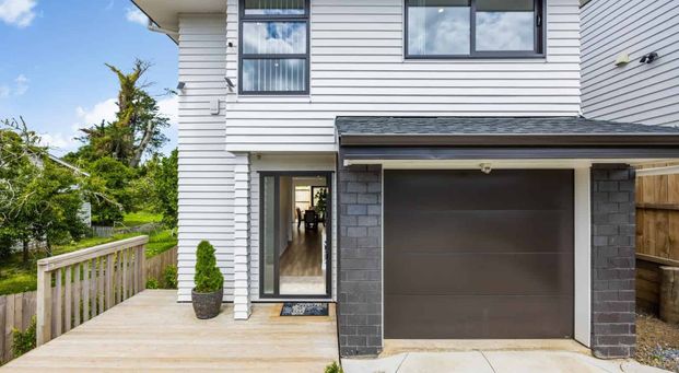 33 Tamaki Avenue Otahuhu - Photo 1