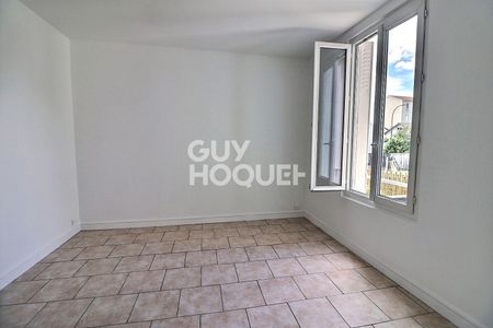 APPARTEMENT 3 PIECES - PROCHE METRO FORT D'AUBERVILLIERS - Photo 2