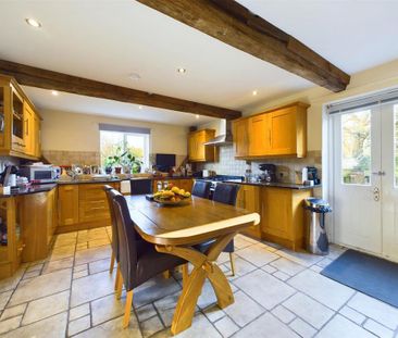 4 bedroom barn conversion to rent - Photo 6