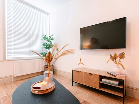 Parliament Street Unit 5 - Photo 1