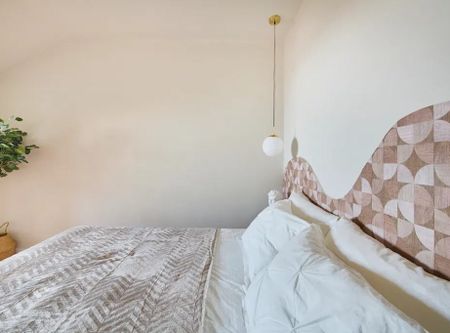 Largo Vitorino Damásio, Lisbon, Lisbon 1200-872 - Photo 5