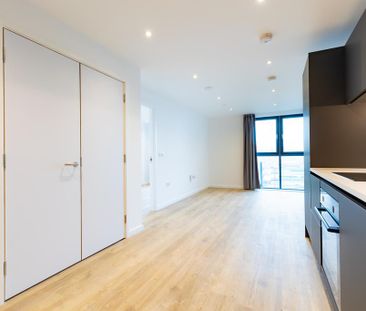 1 bedroom flat to rent - Photo 2
