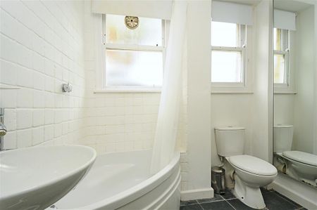 Dewsbury Court - Photo 5