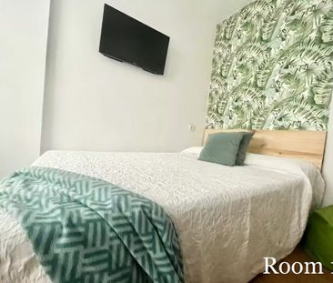 Avenida de la Paz, Sevilla, Andalusia 41013 - Photo 6