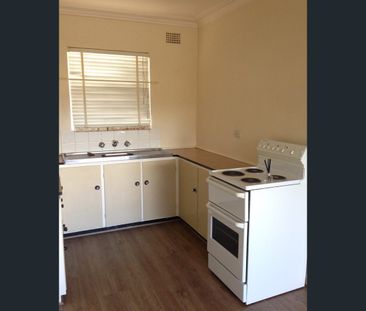 3/43 Gipps Street, Tamworth, NSW 2340 - Photo 2