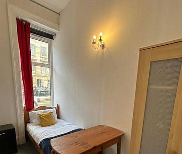 Brunswick Street, Flat Md Leith, Edinburgh, EH7 - Photo 1