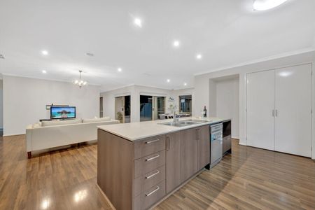 Manor Lakes - Photo 3