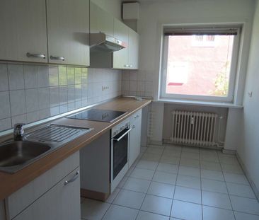 Geräumige 3-Zimmer-Wohnung mir großer Südloggia - Foto 2