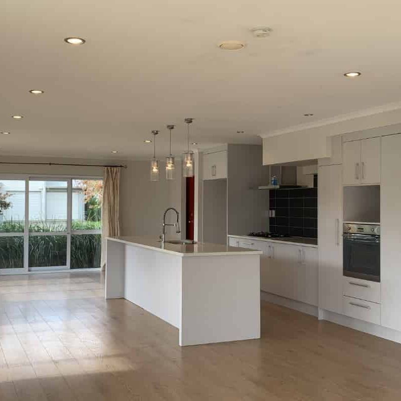 Takanini, 4 bedrooms plus 1 bedroom loft! - Photo 1