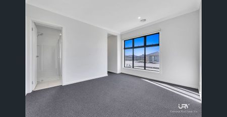 Modern Family Living in the Heart of Wallan - Photo 5