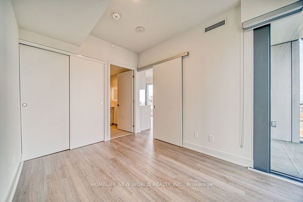 For Lease - 8 Cumberland Street Unit# 3002, Toronto, Ontario - Photo 1