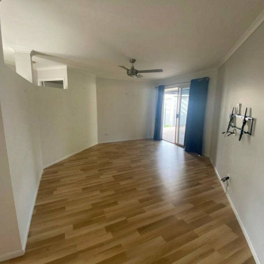 SPACIOUS FAMILY HOME WITH AMPLE STORAGE - Photo 1