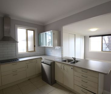7 Central Street - Photo 4