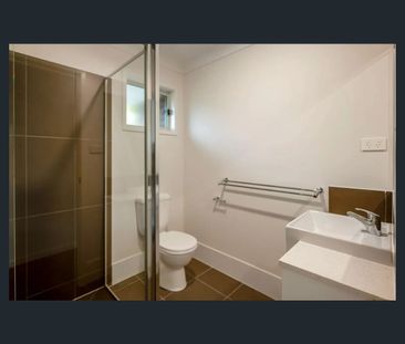 2/13B Macquarie Street, Morisset Park, NSW 2264 - Photo 5