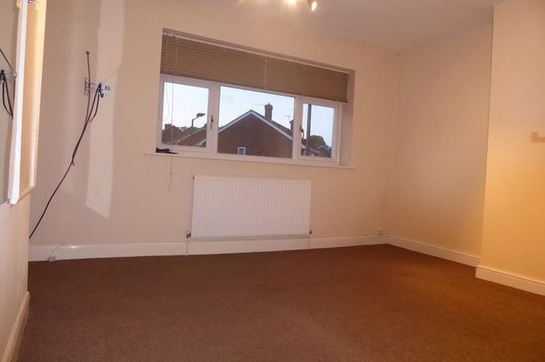 2 bedroom semi-detached house to rent - Photo 1