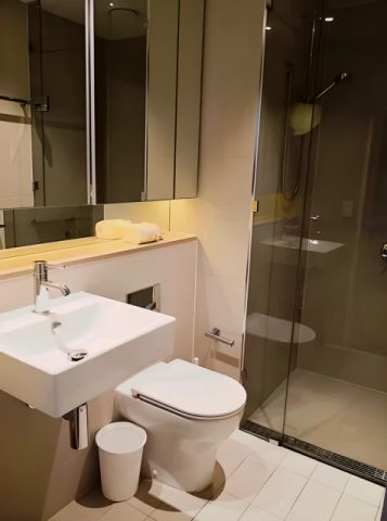 2 Bedroom*1808n - Photo 5