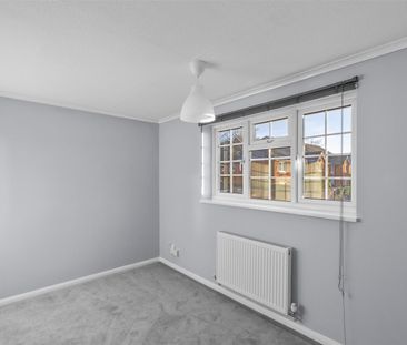 Williams Close, Aylesbury - Photo 2