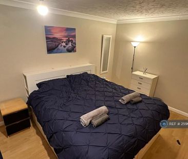 2 bedroom maisonette to rent - Photo 4