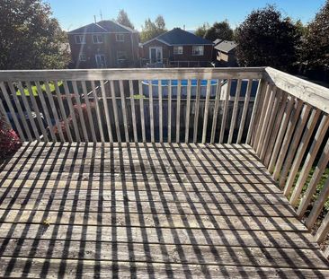 For Lease - 12 Revelstoke Court Unit# Upper, Barrie, Ontario - Photo 2