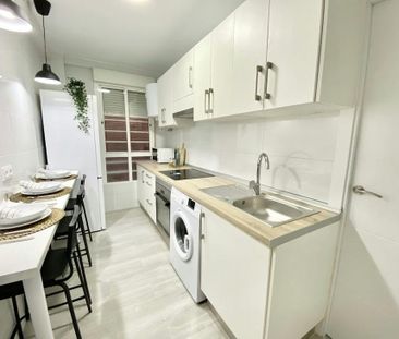 Avenida de los Ángeles, Getafe, Community of Madrid 28903 - Photo 6