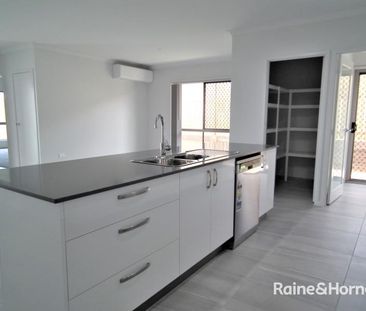 Executive Home (Effect: 20/3/26 $700 p/w) - Photo 5