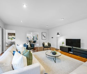 7 Morrice St, Caulfield North VIC 3161 - House For Rent | Domain - Photo 2