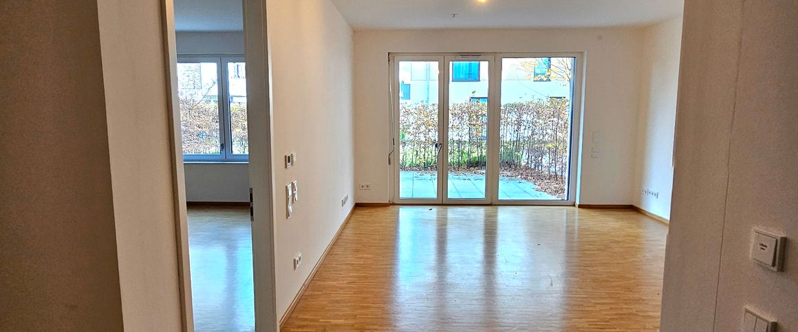 behindertengerechte Wohnung mit großer Terrasse - Photo 1