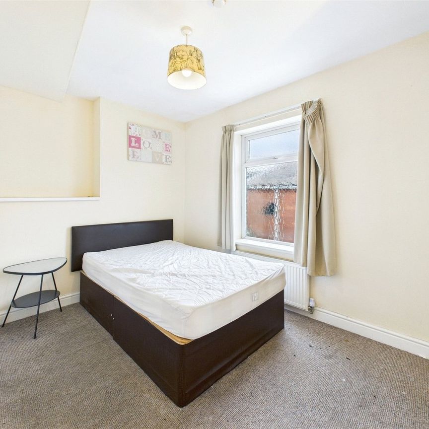 45, Doncaster, South Yorkshire, DN1 - Photo 1
