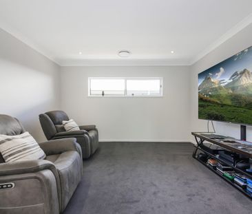 Modern living with convenience and energy efficiency - fully furnis... - Photo 2